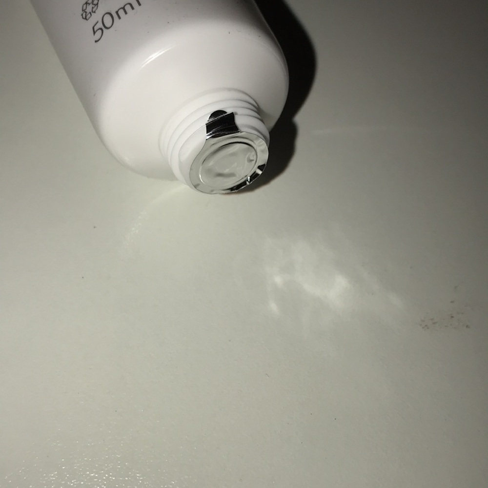 Evelom NEW 50ml Rescue Mask - Picture 3 of 4